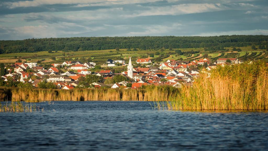Appartementhaus Freiler Mörbisch am See Buitenkant foto